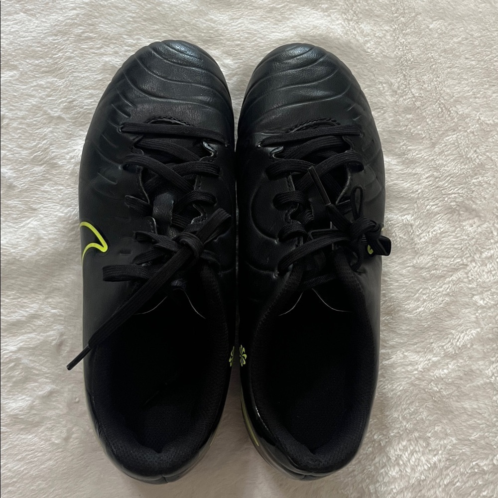 Nike Black Cleats with Neon Green Details - Picture 4 of 7